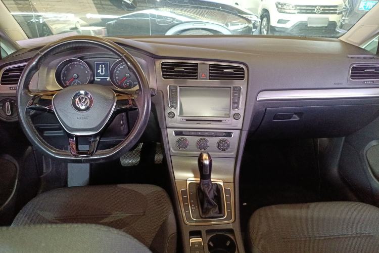 Used Volkswagen Golf 2016 1.6L Automatic Comfort Model