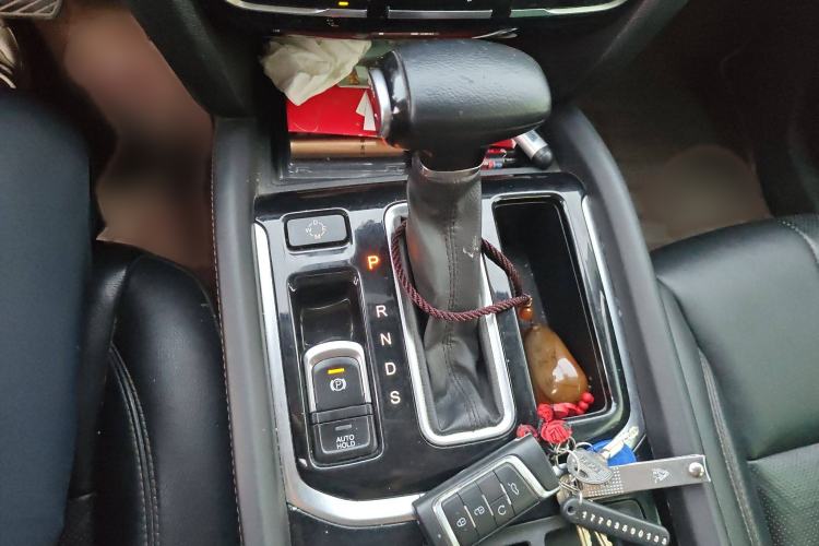 Used GAC Trumpchi GS7 2017 280T Two-Wheel Drive Luxury Model
