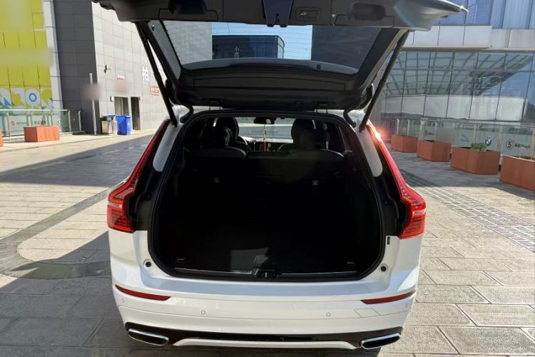 Used Volvo XC60 2021 T5 4x4 Zhiyi Sport Edition