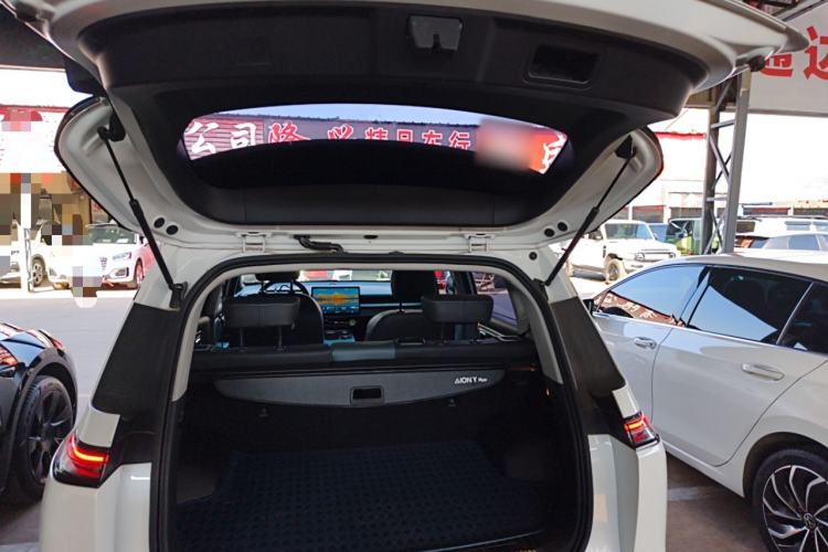 Used AION Y 2023 Younger Star Edition