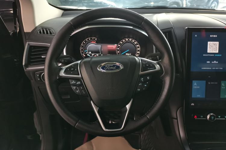 Used Ford Edge 2020 EcoBoost 245 Two-Wheel Drive Titanium 7-Seater
