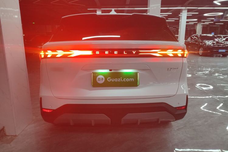 Used  L7 2025 EM-i 115km Exploration Edition
