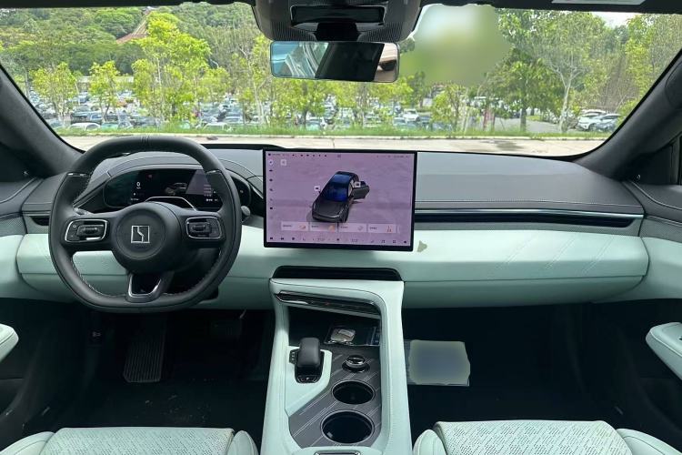 Used Zeekr 001 2025 WE Edition 100 kWh Rear-Wheel Drive
