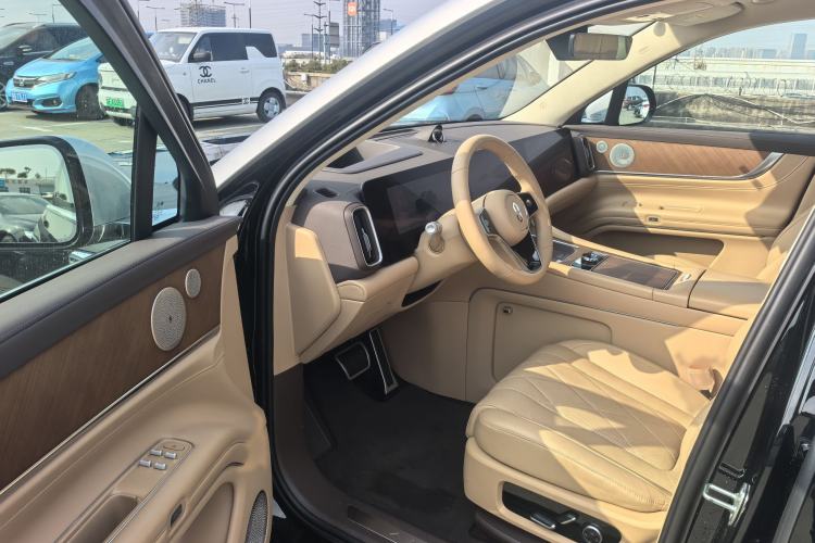 Used Hima AITO M9 2024 Range-Extended Ultra Version 52 kWh 5-Seater Model