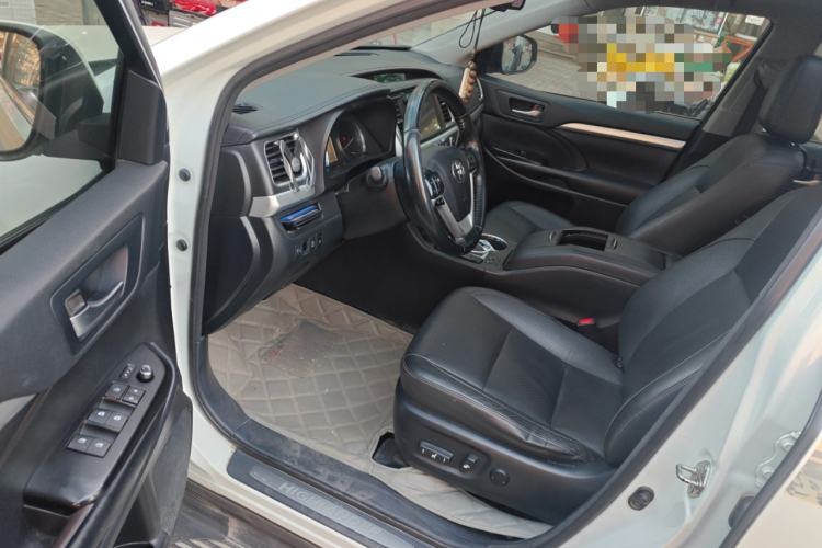 Used Toyota Highlander 2017 2.0T Four-Wheel Drive Luxury Edition 7 Seats
