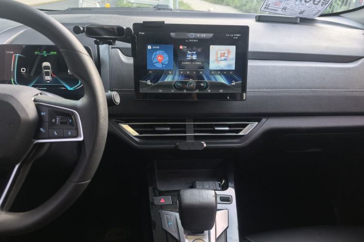 Used BYD Yuan New Energy 2019 EV360 Smart Connect Enjoyment Model