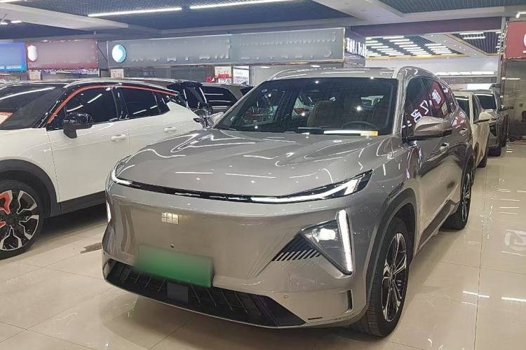 Used  L7 2023 1.5T 115 km MAX
