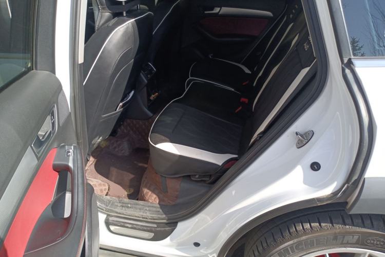 Used Audi Q5 2017 Plus 40 TFSI Technology Model