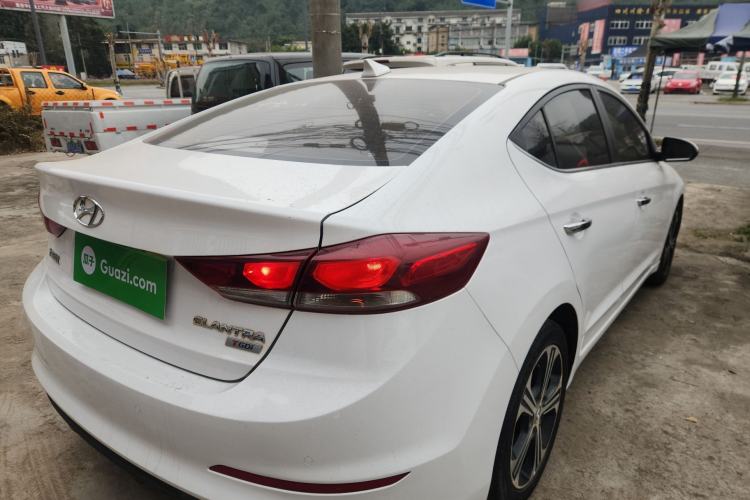 Used Hyundai Elantra 2018 1.4T Dual-Clutch Xuan Dong · Dynamic Edition
