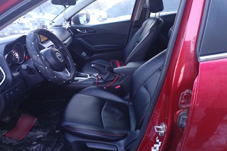 Used Mazda Mazda 3 Axela 2014 Sedan 1.5L Automatic Luxury Model
