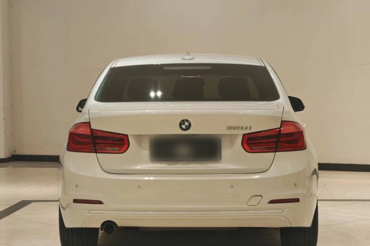 Used BMW 3 Series 2016 320i Fashion Model
