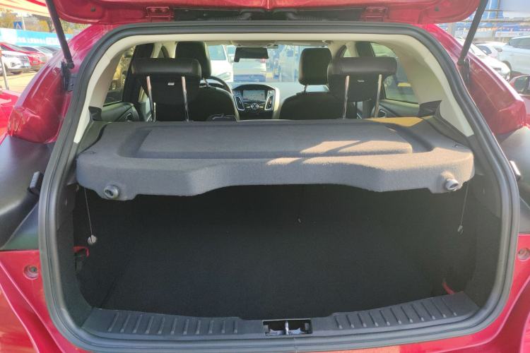 Used Ford Focus 2017 Hatchback 1.6L Automatic Fashion Edition Smart Drive Version