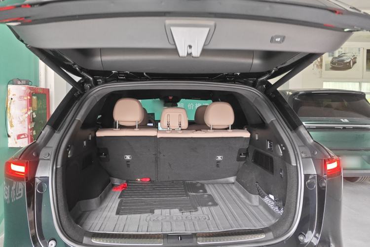 Used XPeng G9 2025 625 Long-Range Max
