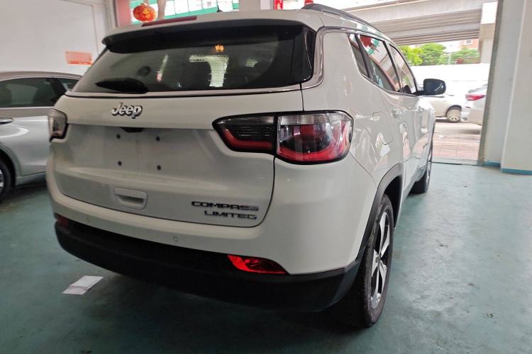 Used  Compass 2017 200T Automatic Prestige Edition
