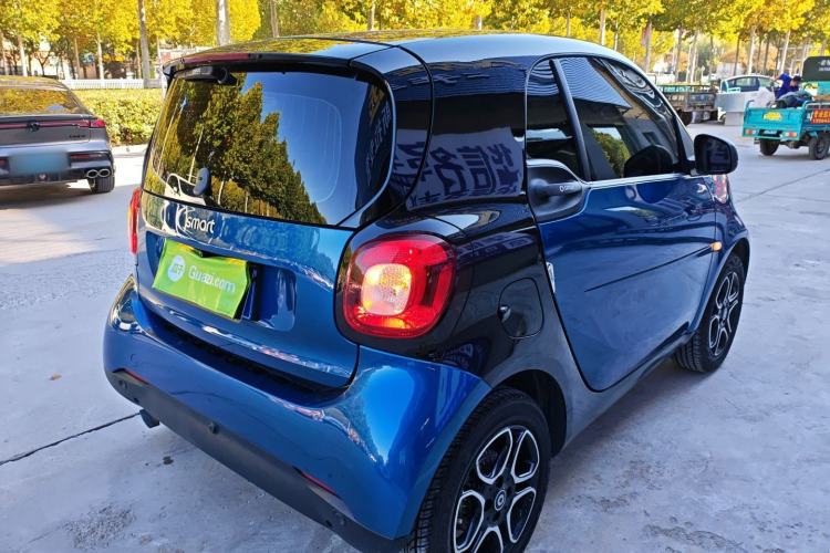 Used  fortwo 2015 1.0L 52 kW Hardtop Passion Edition
