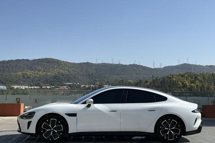 Used Xiaomi Auto SU7 2024 Rear-Drive Long-Range Intelligent Driving Version
