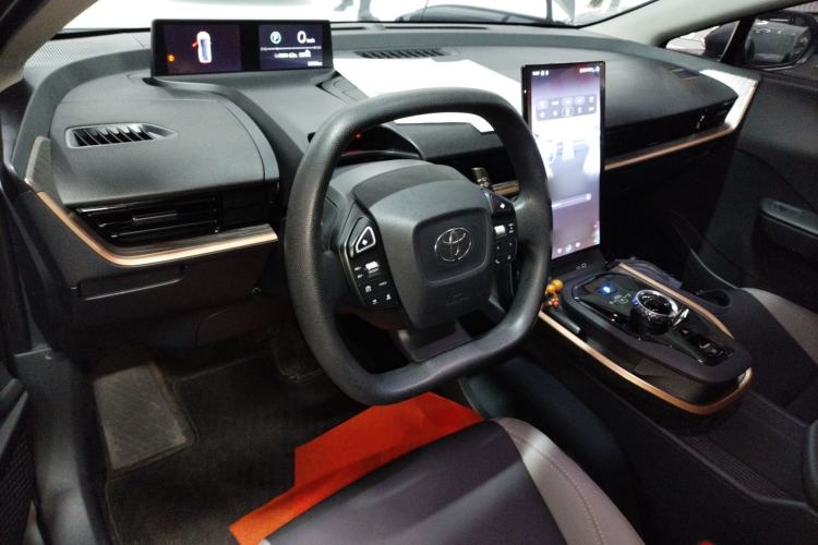 Used Toyota bZ3 2023 616 km Long-Range PRO