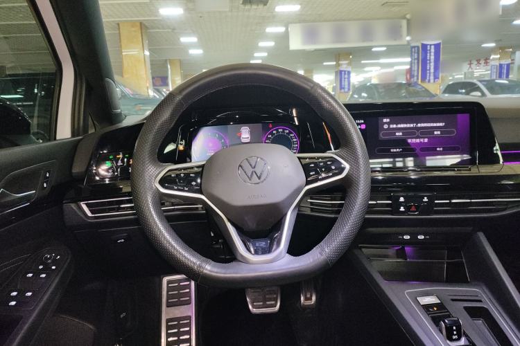 Used Volkswagen Golf 2021 280TSI DSG R-Line
