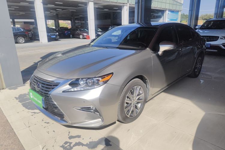 Used Lexus ES 2015 300h Comfort Edition