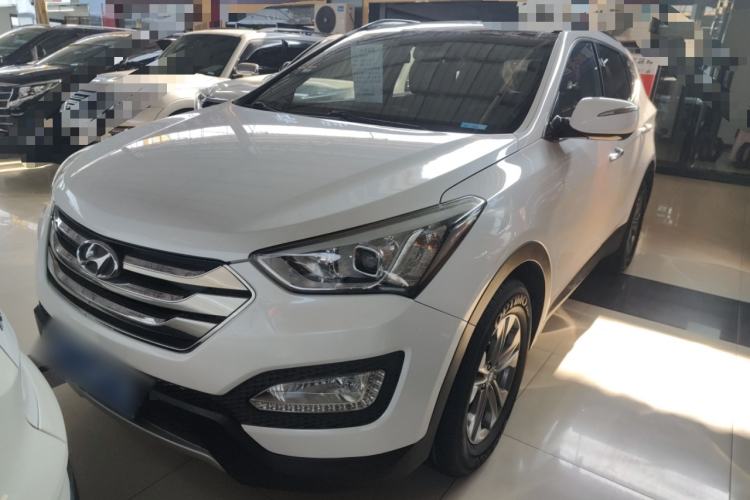 Used Hyundai Santa Fe 2015 2.0T Automatic Two-Wheel Drive Smart Version 5 Seats
