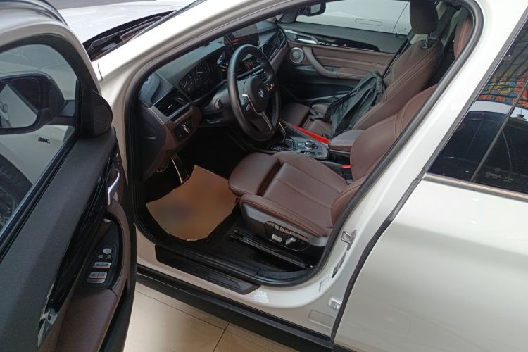 Used BMW X1 2022 sDrive25Li Leading Model
