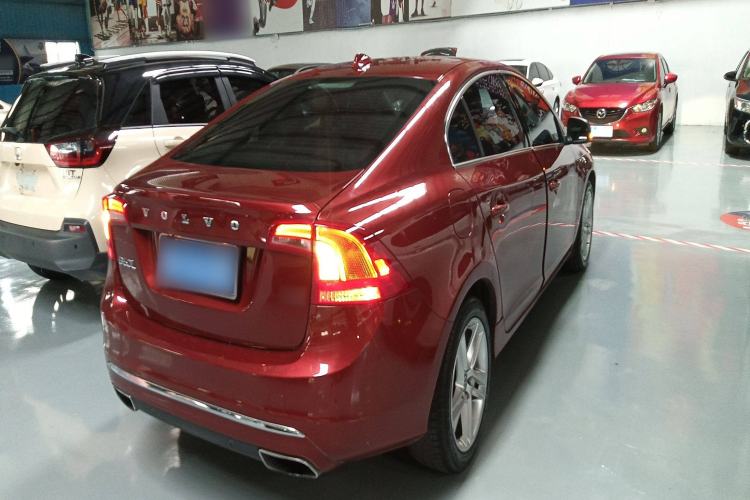 Used Volvo S60 2014 S60L T5 Intelligent Drive Edition
