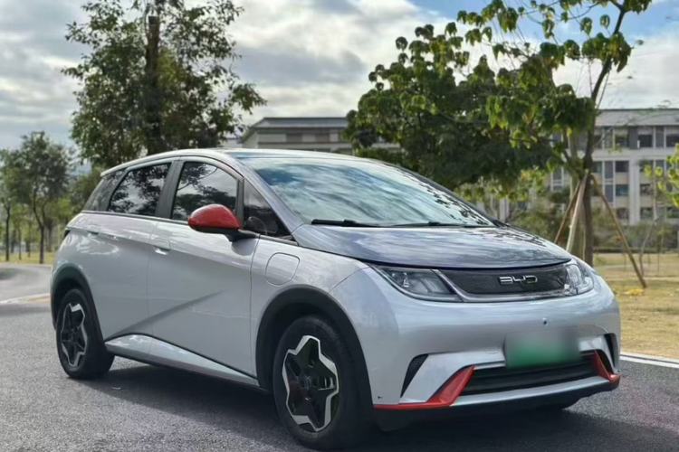 Used BYD Dolphin 2021 405 km Free Version
