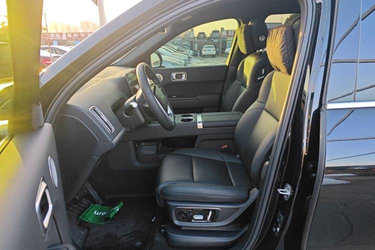 Used Li Auto L9 2024 Ultra Model
