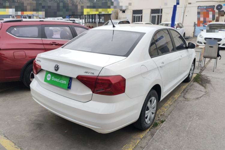 Used Volkswagen Jetta 2017 1.4L Manual Fashion Edition
