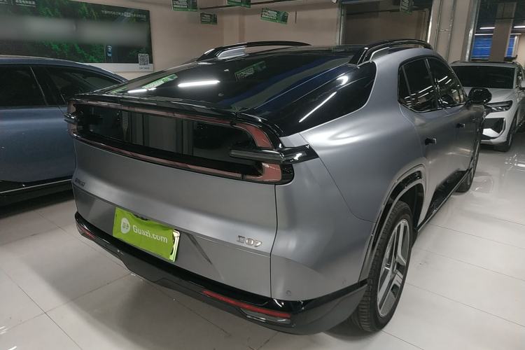 Used  E07 2025 All-Electric 4x4 with 90 kWh Max Intelligent Driving Version