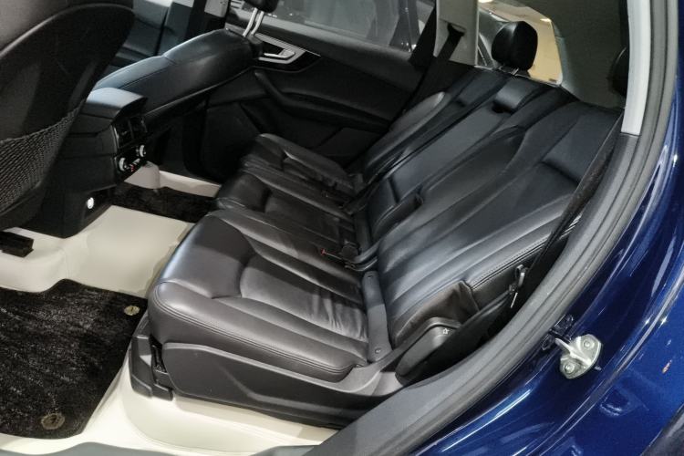 Used Audi Q7 2018 45 TFSI Technology Edition
