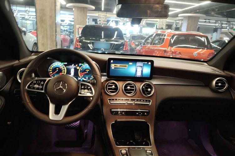 TDK.VehicleDetails.img