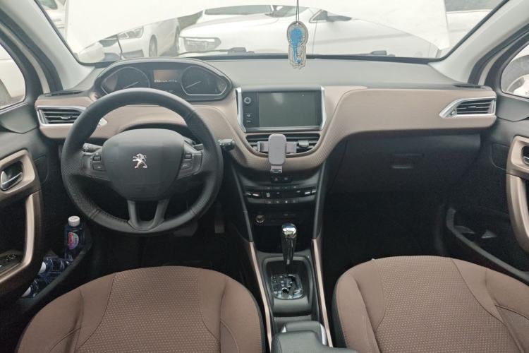 Used Peugeot 2008 2014 1.6L Automatic Fashion Edition