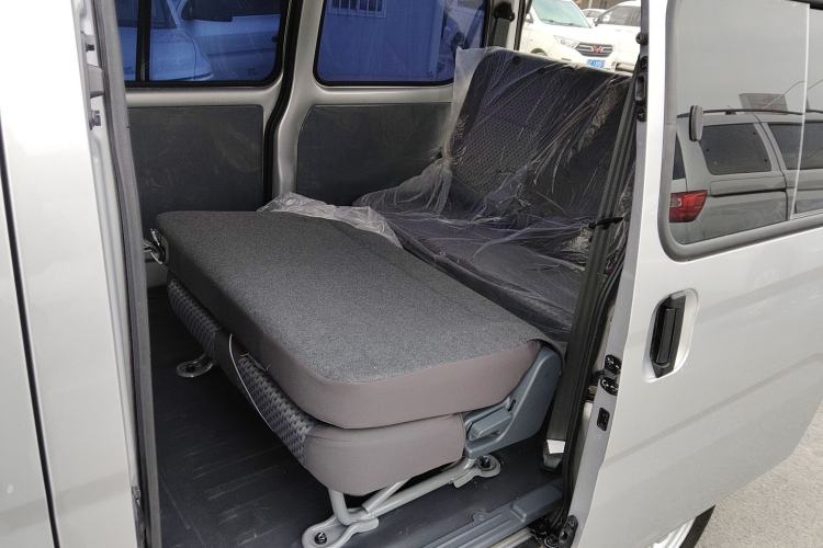 Used Wuling Zhiguang 2023 1.5L Practical Version 5/7 Seats