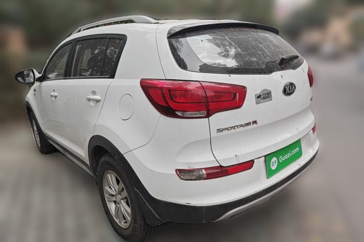 Used Kia Sportage R 2016 2.0L Manual Two-Wheel Drive GL Trim