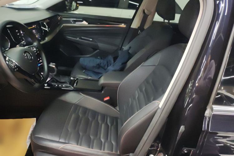 Used Volkswagen Passat 2020 330TSI Elite Edition China VI
