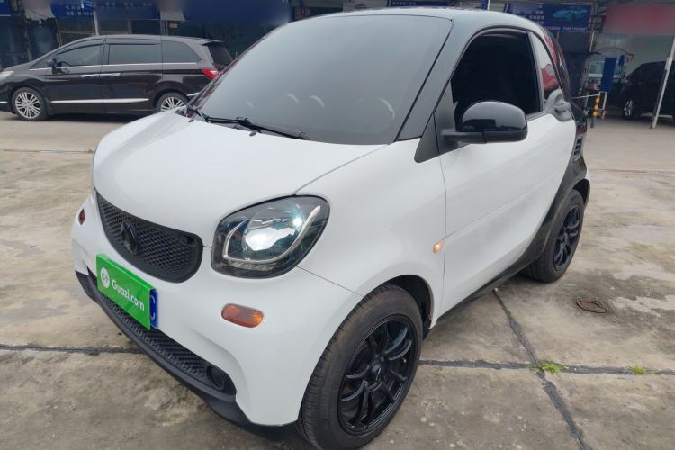 Used  fortwo 2015 1.0L 52 kW hardtop Dynamic version