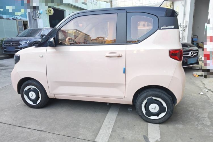 Used Wuling Hongguang MINIEV 2021 Macaron Fashion Model Lithium Iron Phosphate

