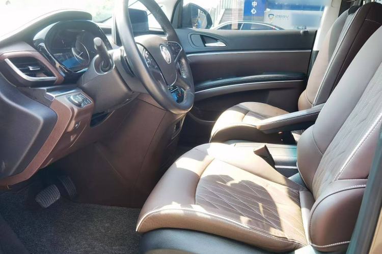 Used Buick GL8 2022 Land Business Class 652T Luxury Model
