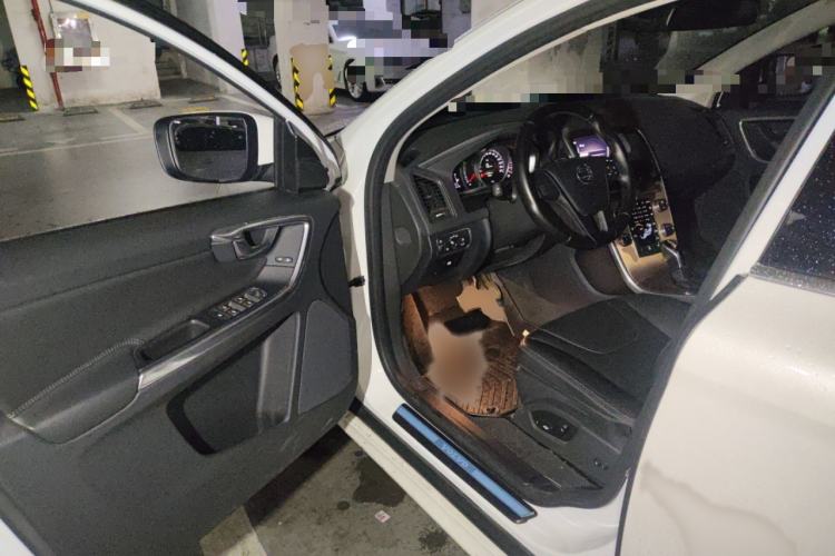 Used Volvo XC60 2017 T5 Smart Upgrade Edition
