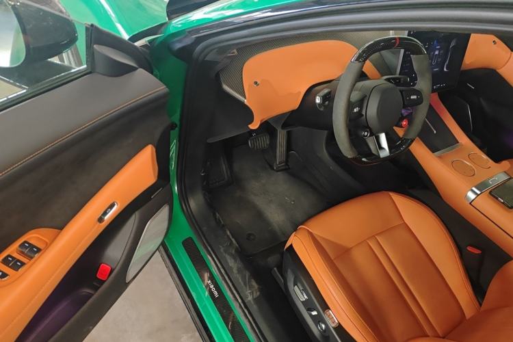 Used  YU7 2025 Ultra-Long Range High-Performance All-Wheel-Drive Max Edition
