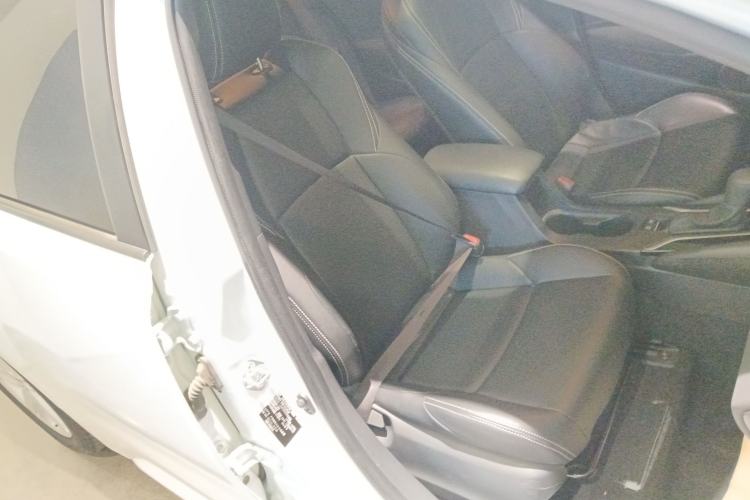 Used Toyota Levin 2019 185T CVT Luxury Edition China VI Standard
