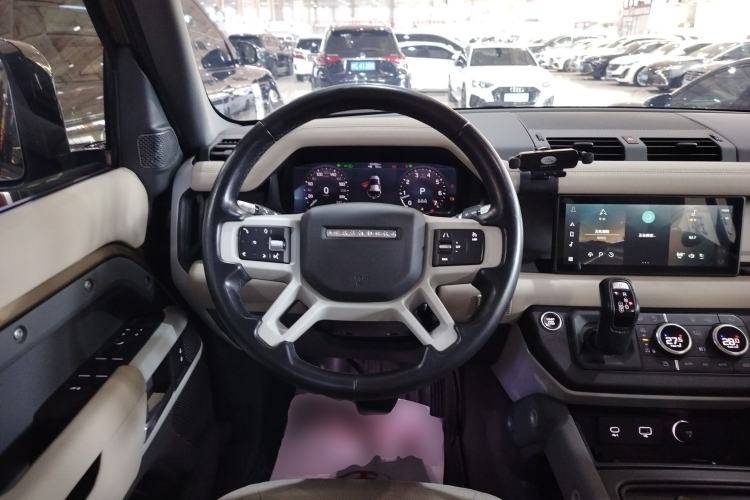 Used Land Rover Defender 2020 110 P400 SE
