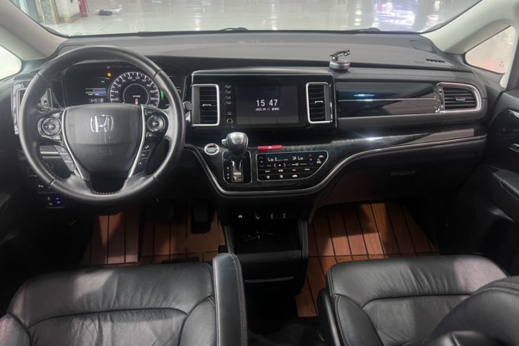 Used Honda Elysion 2019 2.0L Hybrid Comfort Edition

