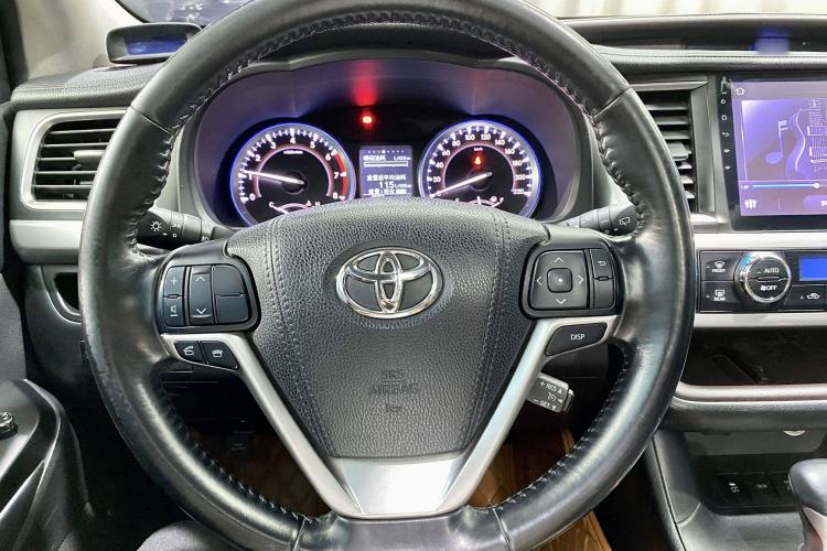 Used Toyota Highlander 2015 2.0T Four-Wheel Drive Luxury Edition 7-Seater
