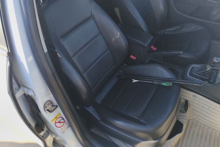 Used Volkswagen Gran Lavida 2013 1.6L Automatic Comfort Model
