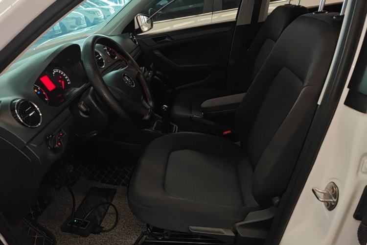 Used Volkswagen Jetta 2019 Dream Edition 1.4L Manual Fashion Version
