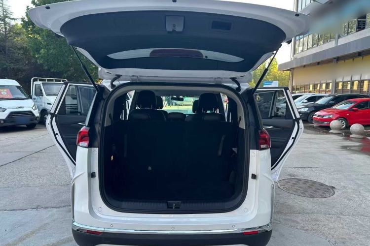 Used SAIC MAXUS G50 2023 PLUS 1.5T Automatic Cruise Version
