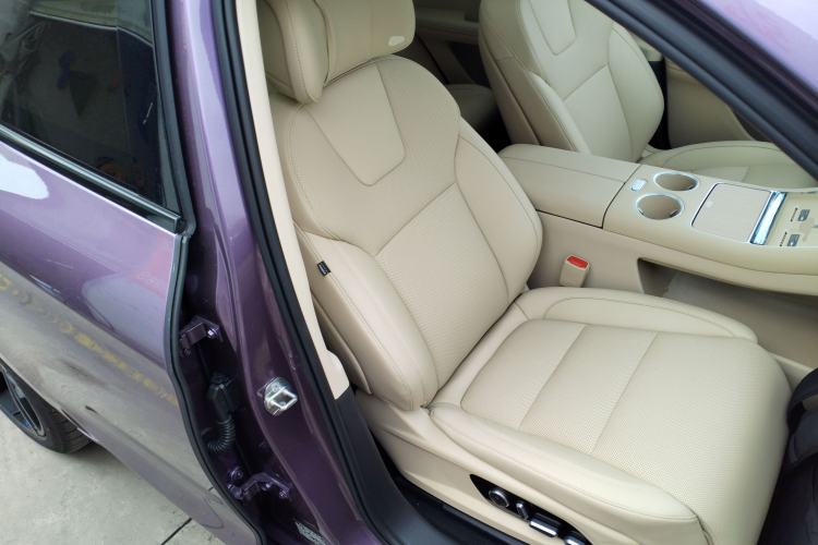 Used Hima AITO M5 2025 Extended-Range Ultra All-Wheel-Drive Version
