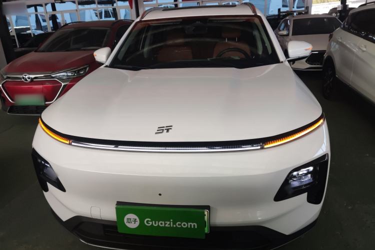 Used  Shanhai L7 2024 1.5T 120km MAX 5-Seater
